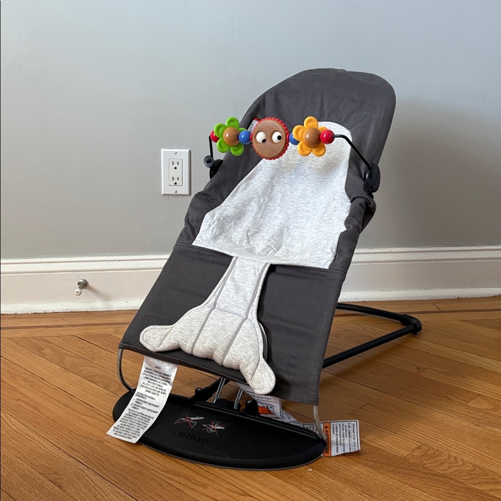 Gray Baby Björn Bouncer with Toy Bar